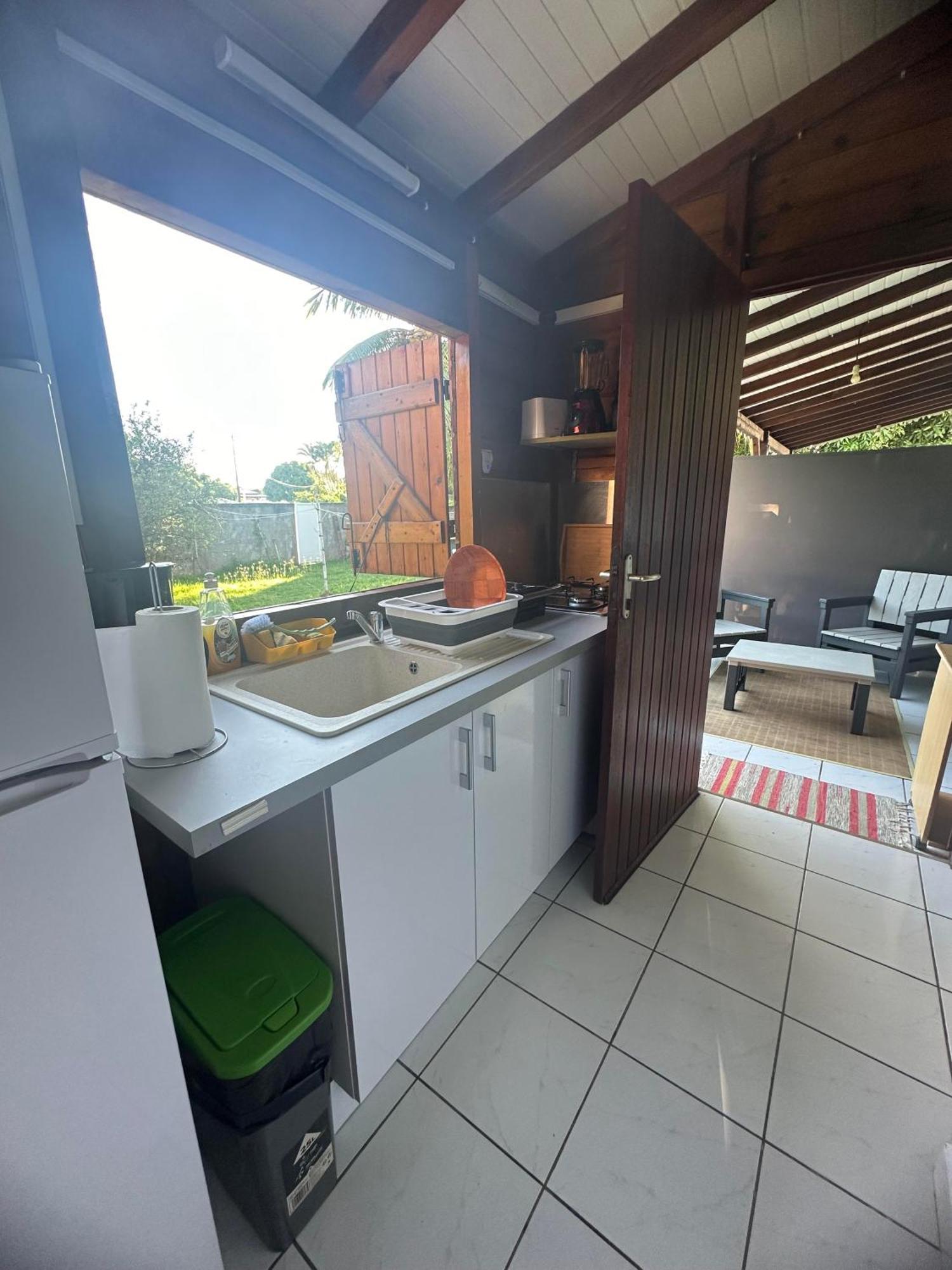 Appt F2 Bellissima Apartment Baie-Mahault Exterior foto